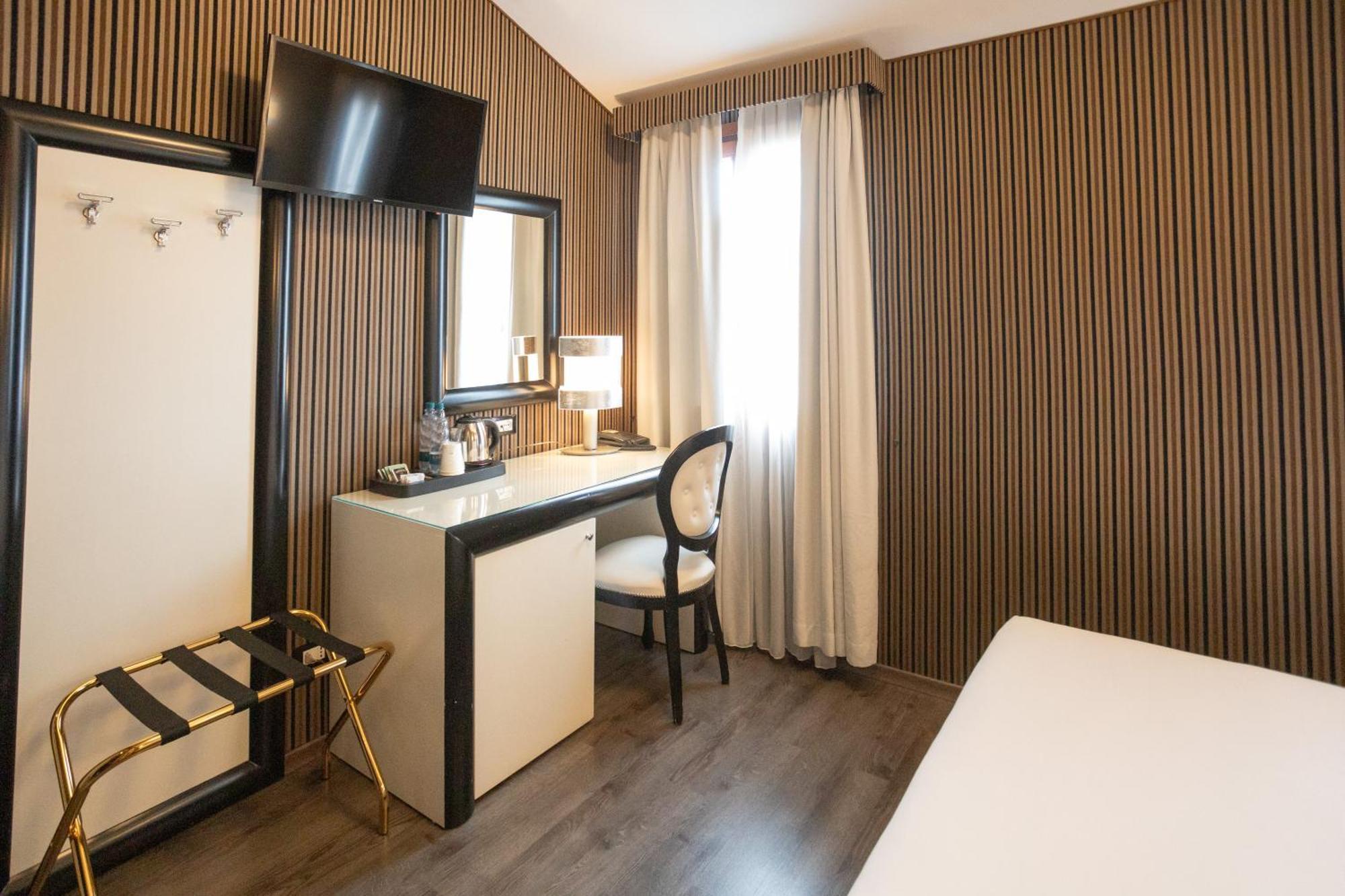 Duomo Boutique Hotel Chioggia Exterior photo