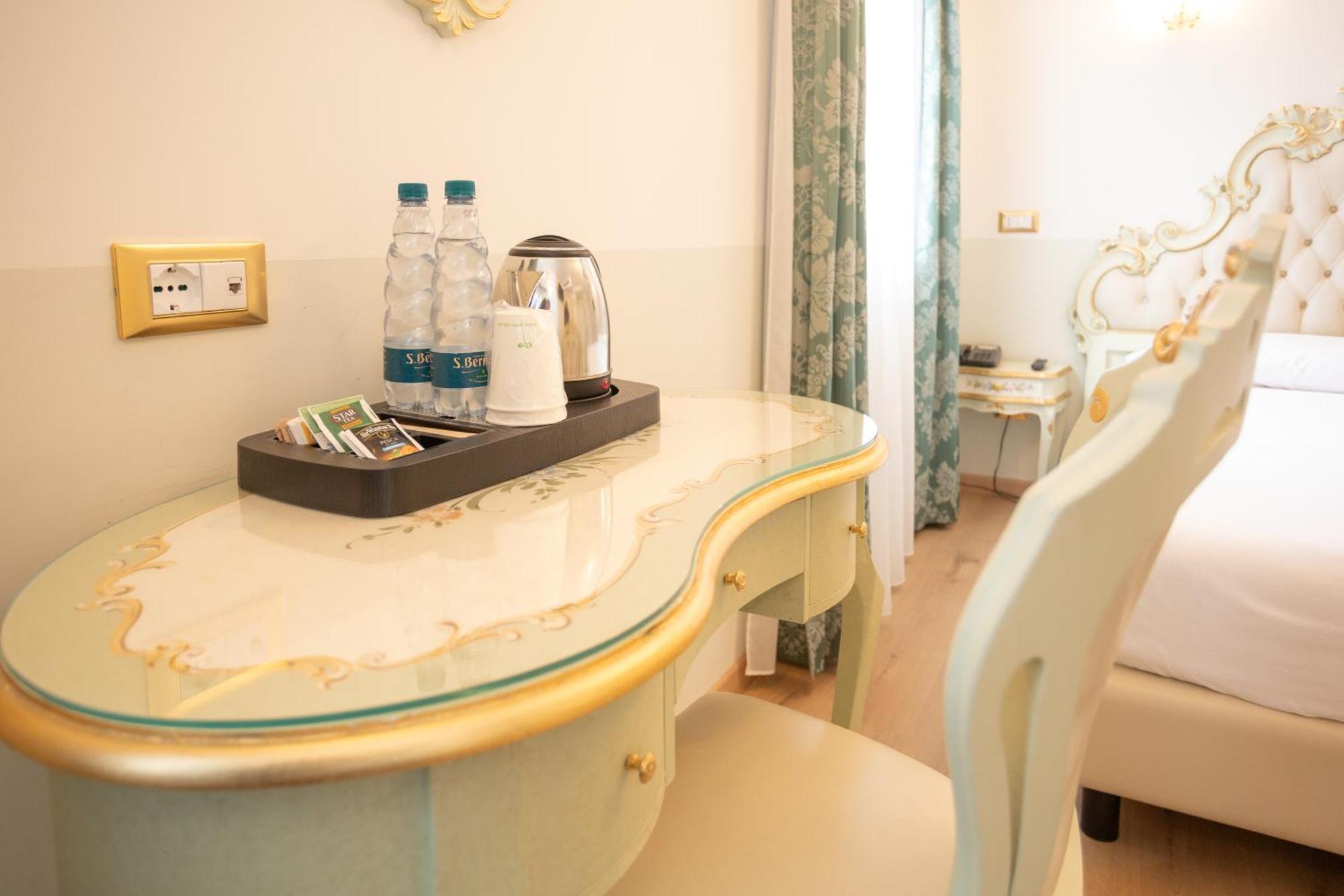 Duomo Boutique Hotel Chioggia Exterior photo