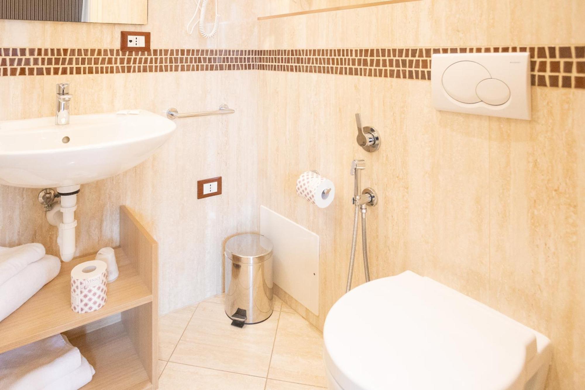 Duomo Boutique Hotel Chioggia Exterior photo