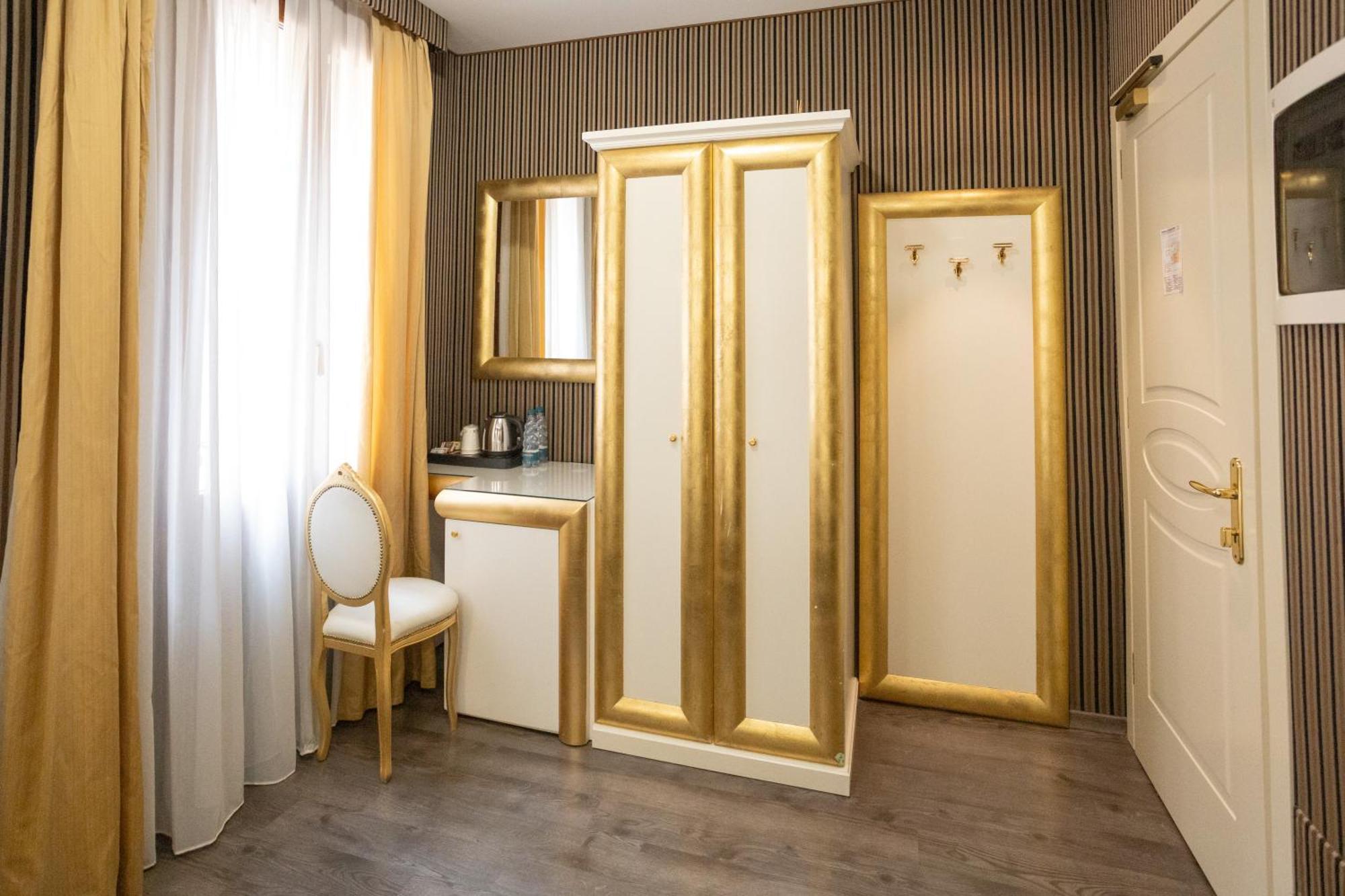 Duomo Boutique Hotel Chioggia Exterior photo